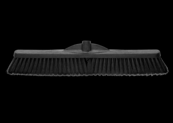VASSOURA CERDAS MACIAS 40CM COM CABO - Image 2